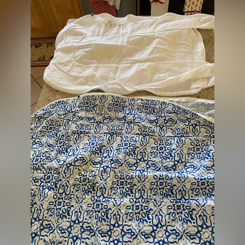 2 DockATot deluxe cover plus replacement pad mattress